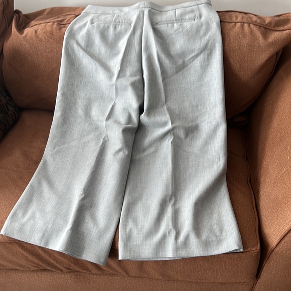 Heather Light Grey Angle length Gaucho Pants - Picture 2 of 3